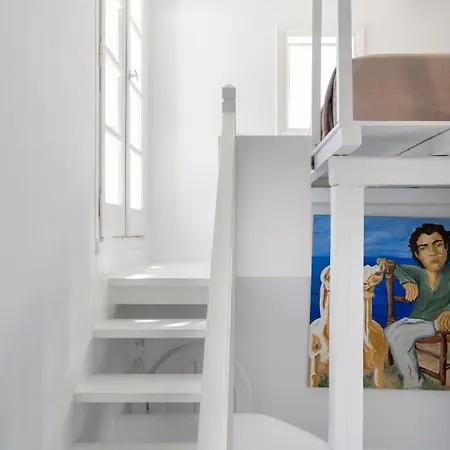 Mymykonos I *