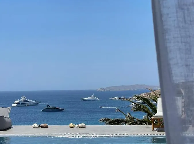 Mymykonos I *
